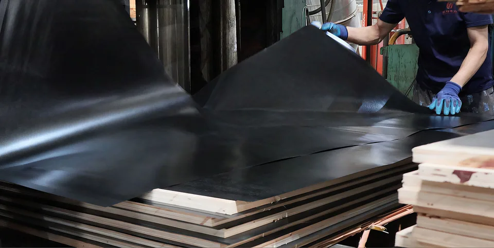 Phenolic film overlay on plywood panels