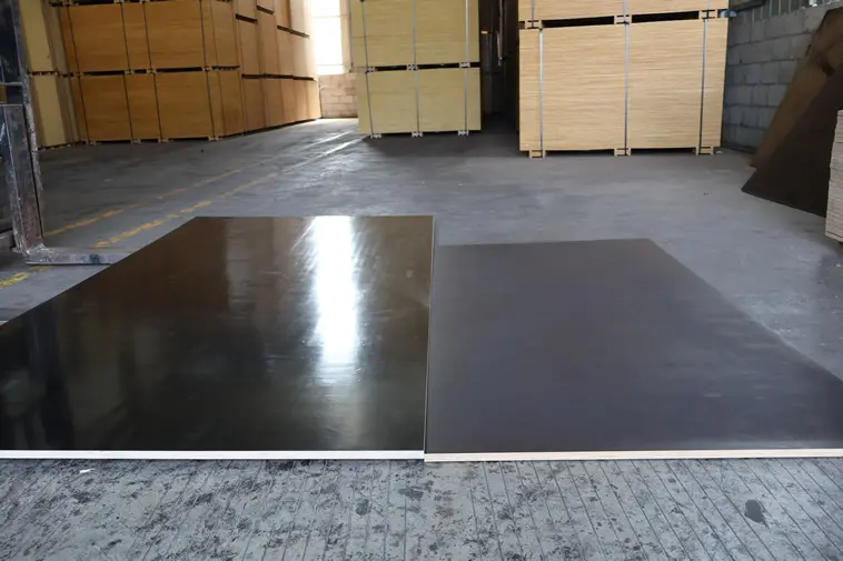 Glossy vs. Matte Film Faced Plywood: Key Differences